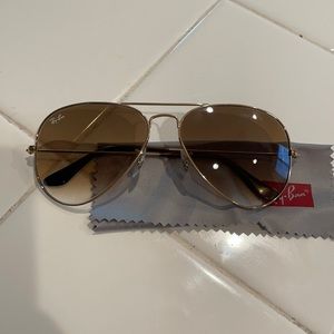 Gold Ray Ban aviator sunglasses